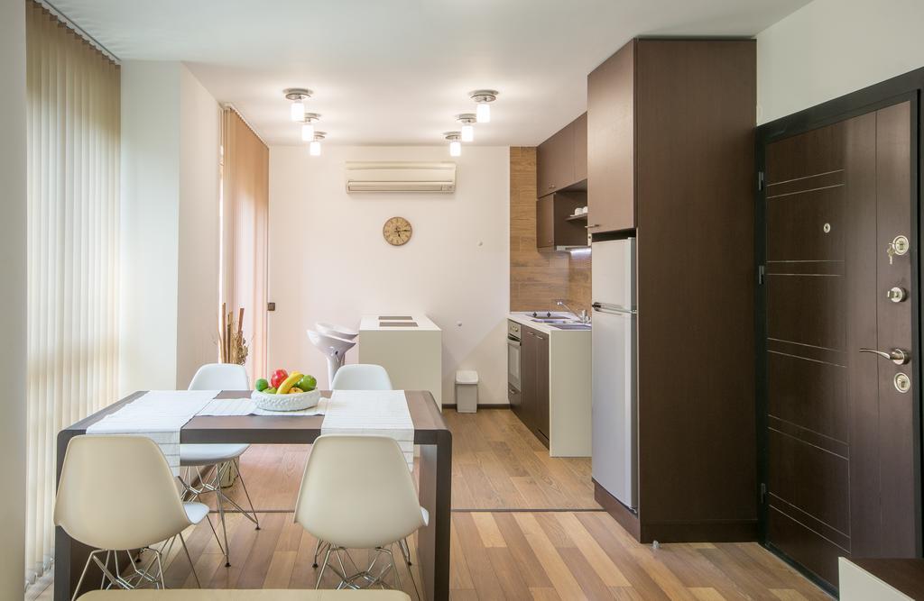 City Apartments La Casa Varna ภายนอก รูปภาพ