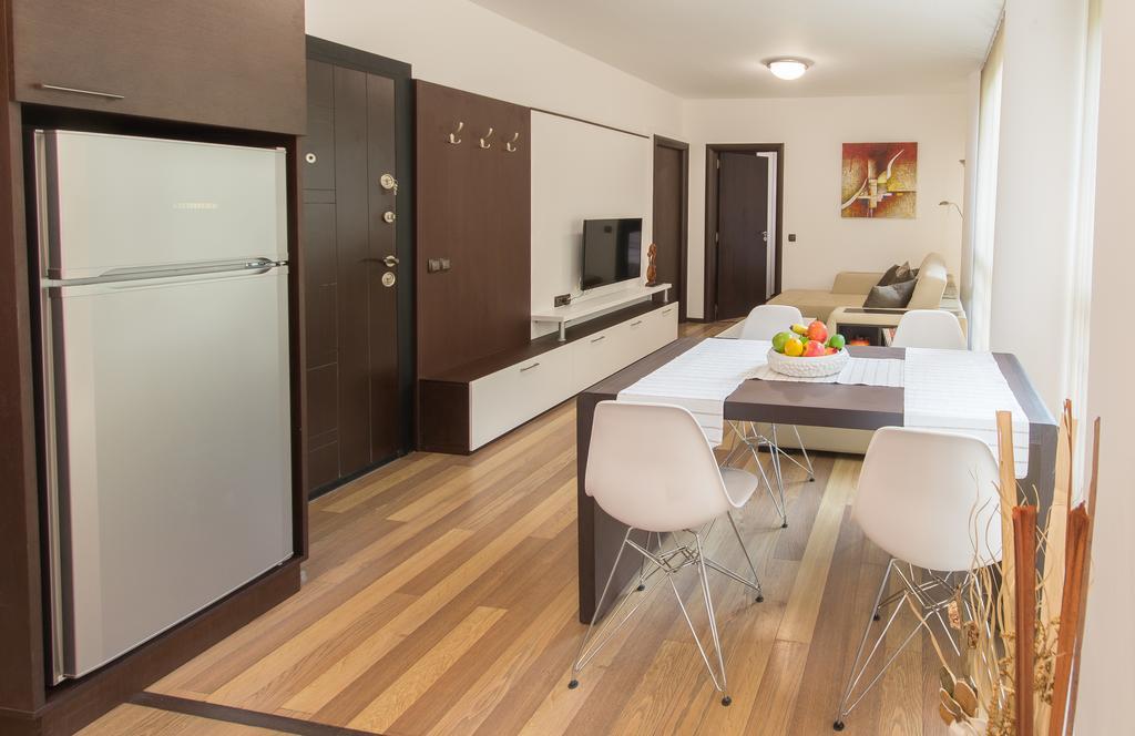 City Apartments La Casa Varna ภายนอก รูปภาพ